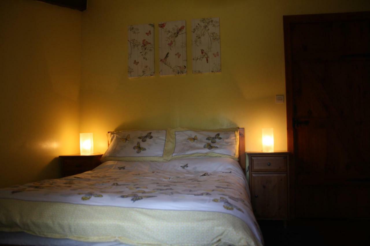 Ferienwohnung La Metairie Parthenay Exterior foto